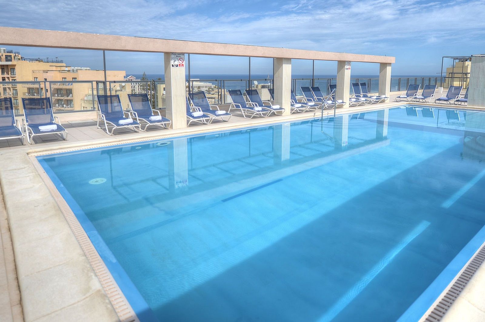 Alexandra Hotel 3*